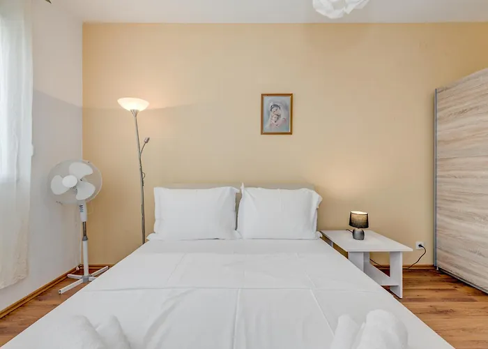 Lct Vista Apartment